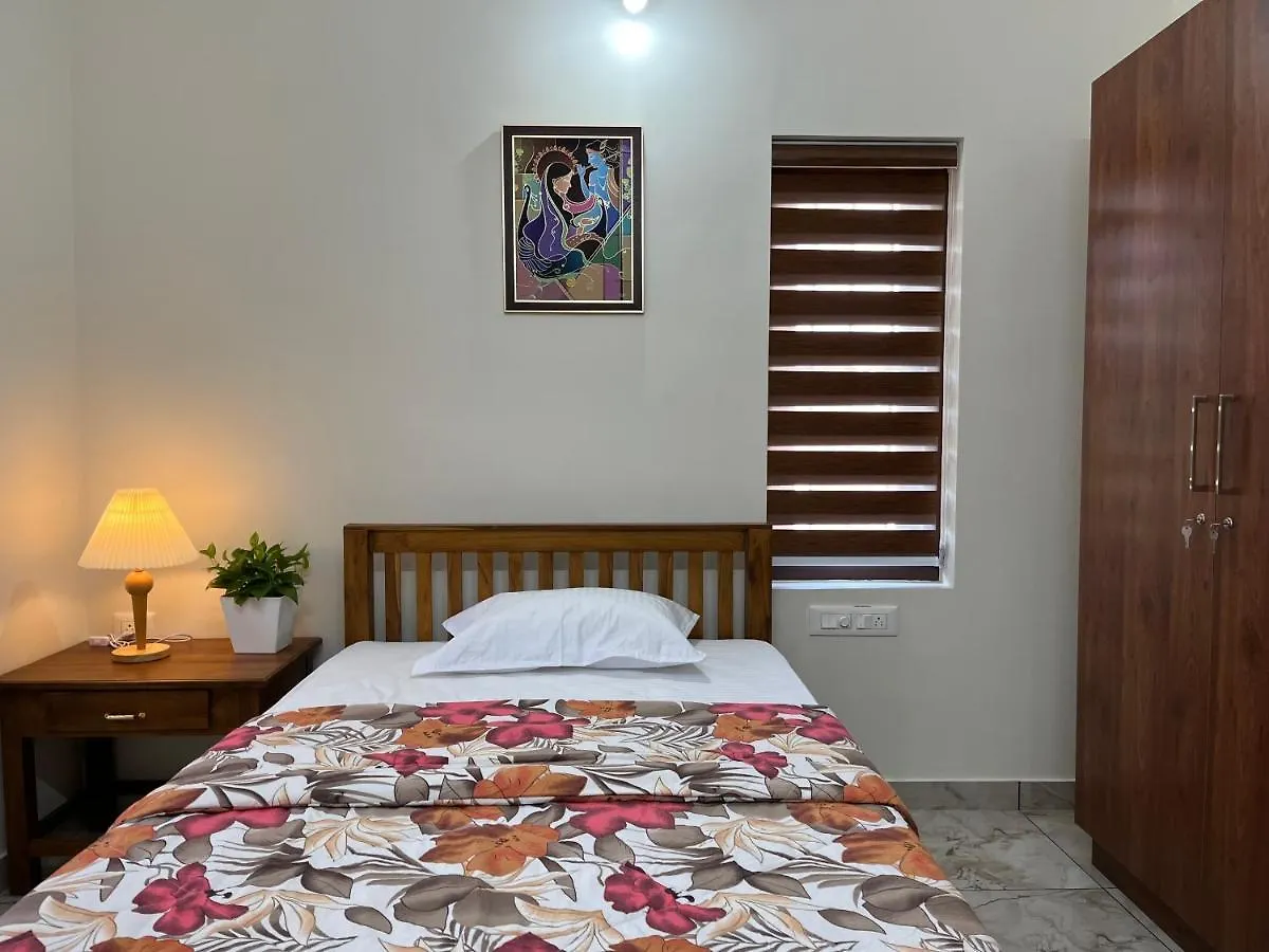 Solomon Apartments,Alappuzha Beach. 0*, Alappuzha