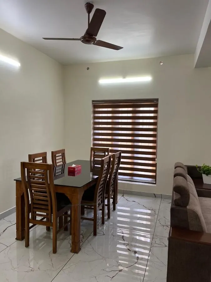 Solomon Apartments,Alappuzha Beach. Apartment
